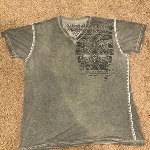 Men's Graphic Y2K shirt